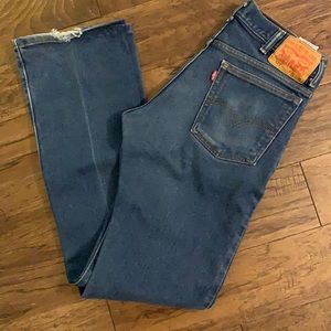 Levi 517 size 33 X 36 measurements in listing